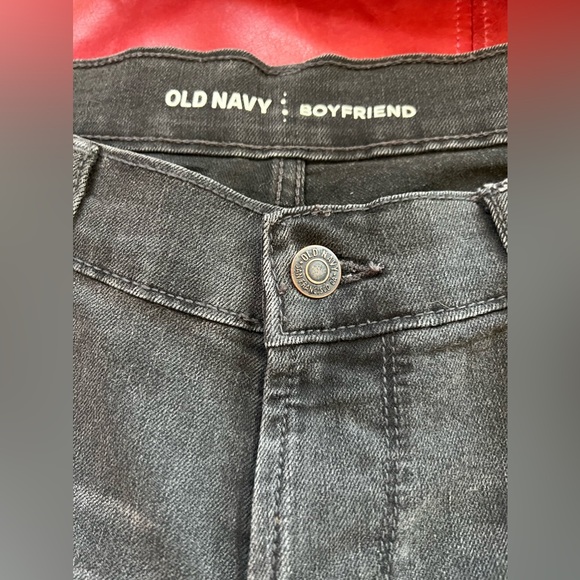 2 OLD NAVY Boyfriend Shorts soft factory faded black cuffed hem comfy stretch - Picture 3 of 5